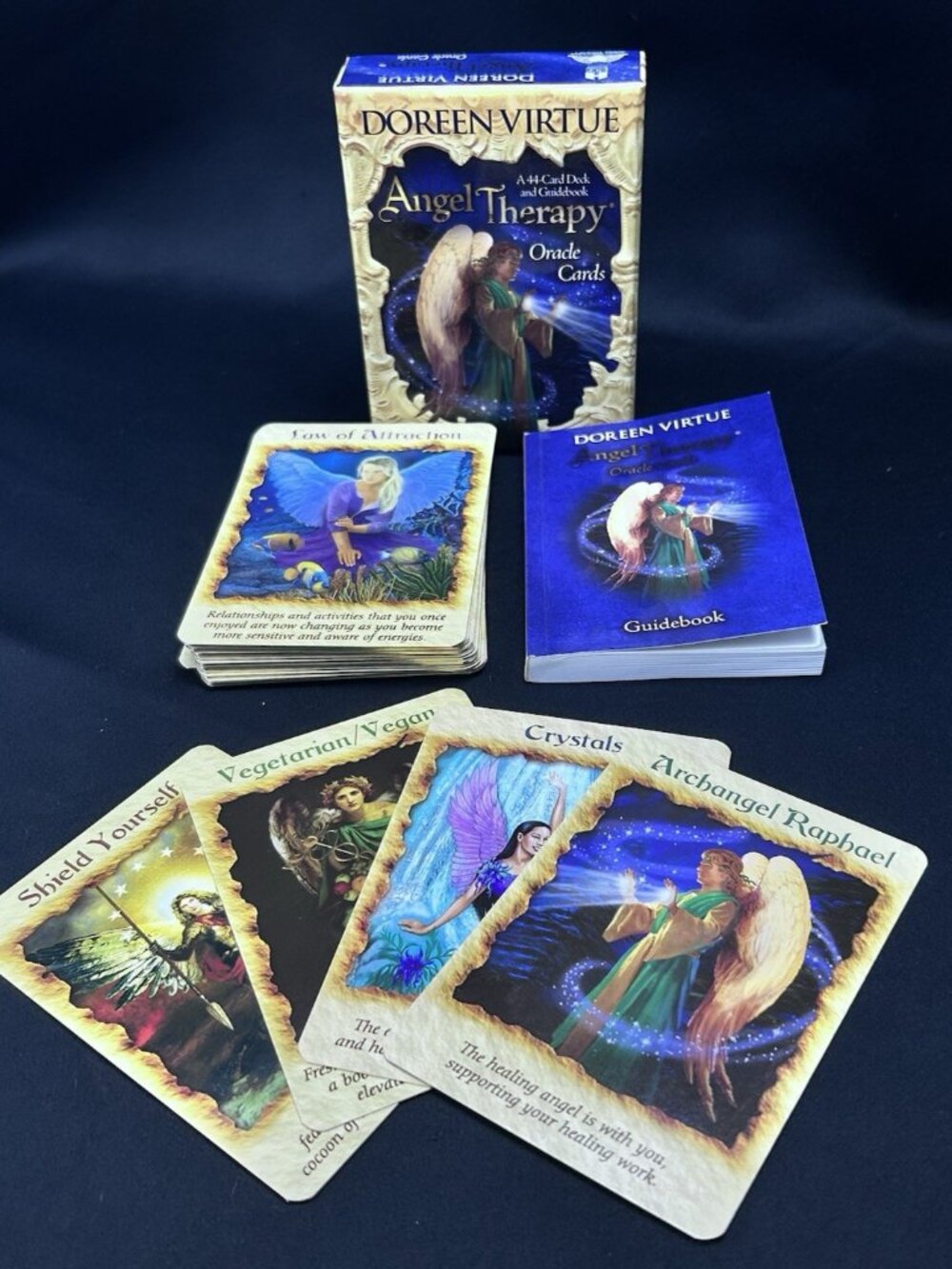 Doreen Virtue Angel Therapy Oracle Cards 44 Card Deck & 137 Page Guidebook 2008